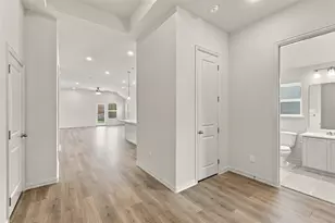 944 Alberta Spruce Rd, Fort Worth, TX 76247 - Photo 15
