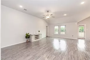 112 Plumed Thistle Dr, Fort Worth, TX 76131 - Photo 21