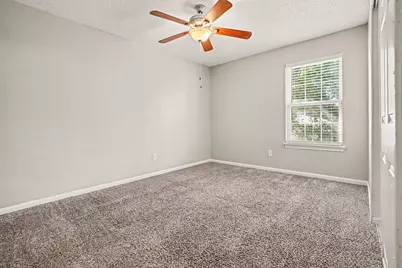 307 Hopewell Street, Grand Prairie, TX 75052 - Photo 15