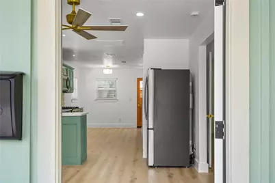 3818 Penelope Street, Dallas, TX 75210 - Photo 3