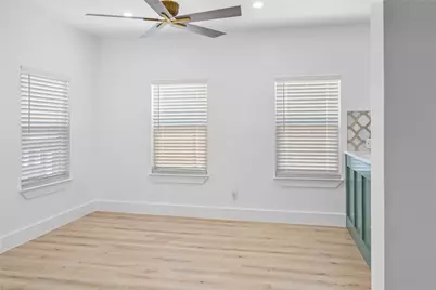3818 Penelope Street, Dallas, TX 75210 - Photo 15