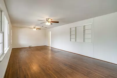 5736 Tracyne Drive, Westworth Village, TX 76114 - Photo 9