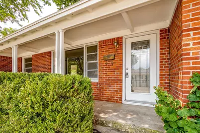 5736 Tracyne Drive, Westworth Village, TX 76114 - Photo 5