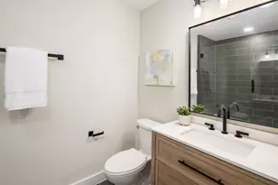 9819 Fitzroy Dr, Dallas, TX 75238 - Photo 15