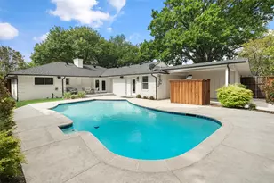 9819 Fitzroy Dr, Dallas, TX 75238 - Photo 19