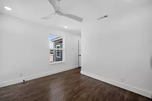 409 S Barnett Ave, Dallas, TX 75211 - Photo 19