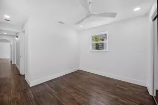 409 S Barnett Ave, Dallas, TX 75211 - Photo 21