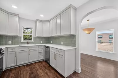 409 S Barnett Avenue, Dallas, TX 75211 - Photo 3