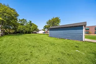 409 S Barnett Ave, Dallas, TX 75211 - Photo 29