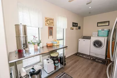 517 E Locust Street, Nocona, TX 76255 - Photo 21