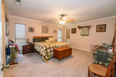 517 E Locust Street, Nocona, TX 76255 - Photo 15