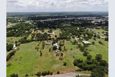 517 E Locust Street, Nocona, TX 76255 - Photo 33