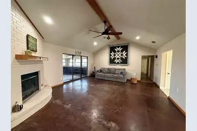 517 E Locust Street, Nocona, TX 76255 - Photo 1