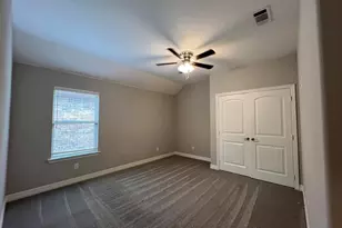 149 Frank St, Greenville, TX 75402 - Photo 5