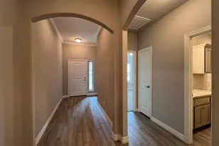 149 Frank St, Greenville, TX 75402 - Photo 9