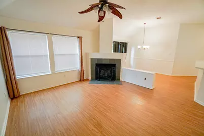 933 Blossomwood Court, Arlington, TX 76017 - Photo 7