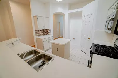 933 Blossomwood Court, Arlington, TX 76017 - Photo 15