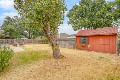 316 Shane Lane, Burleson, TX 76028 - Photo 35