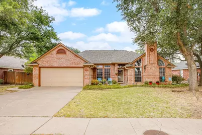 316 Shane Lane, Burleson, TX 76028 - Photo 1