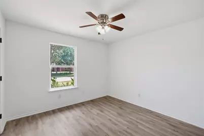 1612 Crown Point Drive, Little Elm, TX 75036 - Photo 21