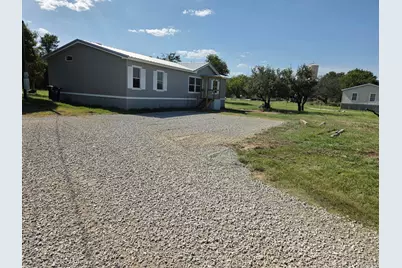 143 Summit Ridge Lane, Springtown, TX 76082 - Photo 1