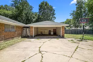 2429 Lakeview Cir, McKinney, TX 75072 - Photo 15
