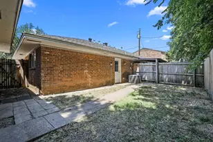 2429 Lakeview Cir, McKinney, TX 75072 - Photo 13
