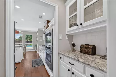 326 Duvall Boulevard, Highland Village, TX 75077 - Photo 11