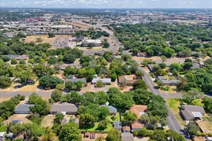 508 Bellaire Dr, Woodway, TX 76712 - Photo 37