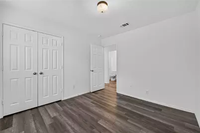 320 Chalkstone Drive, Fort Worth, TX 76131 - Photo 15