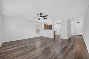 320 Chalkstone Dr, Fort Worth, TX 76131 - Photo 9