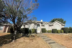1557 Aberdeen Dr, Lancaster, TX 75134 - Photo 1