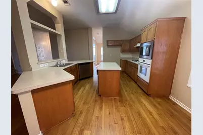 1557 Aberdeen Drive, Lancaster, TX 75134 - Photo 5