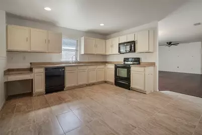 2901 Saddle Drive, Denton, TX 76210 - Photo 11