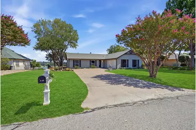 5123 Fairway Circle, Granbury, TX 76049 - Photo 3
