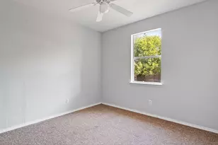 1025 Buffalo Springs Dr, Fort Worth, TX 76140 - Photo 21