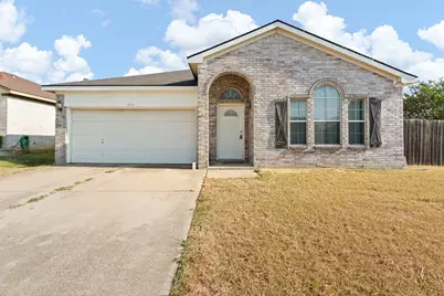1025 Buffalo Springs Drive, Fort Worth, TX 76140 - Photo 1
