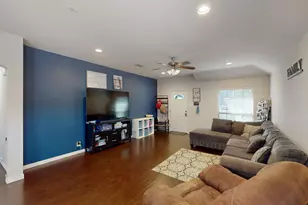 337 Grace Cir, Hurst, TX 76053 - Photo 7