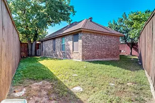 337 Grace Cir, Hurst, TX 76053 - Photo 29