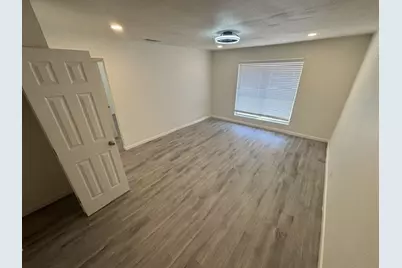 2637 W Randol Mill Road #2639-B, Arlington, TX 76012 - Photo 9