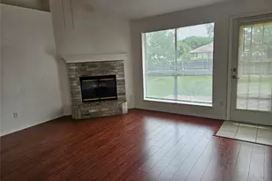 5901 Rising Meadow Dr, Arlington, TX 76018 - Photo 7