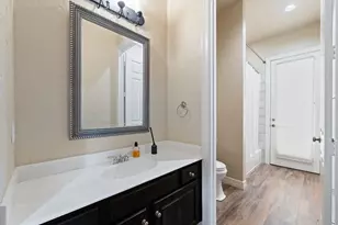 921 Fairway View Dr, Mansfield, TX 76063 - Photo 13