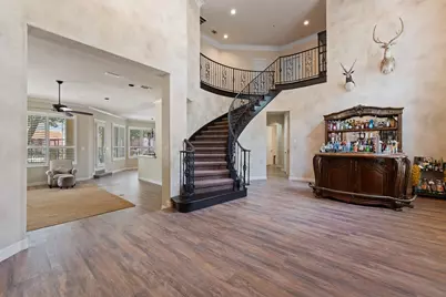 921 Fairway View Drive, Mansfield, TX 76063 - Photo 5