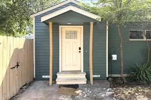 2681 Texas Dr, Dallas, TX 75211 - Photo 13