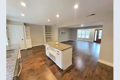 103 W Cayuga Drive, Athens, TX 75751 - Photo 5