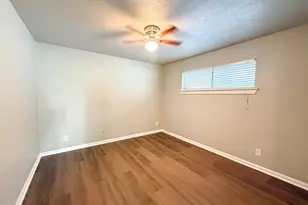 808 Blaylock Dr, Dallas, TX 75203 - Photo 19