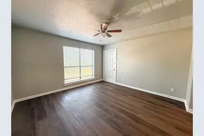 808 Blaylock Drive #201, Dallas, TX 75203 - Photo 7