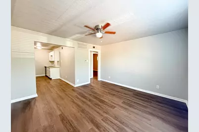 808 Blaylock Drive #201, Dallas, TX 75203 - Photo 5