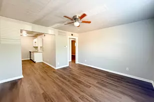 808 Blaylock Dr, Dallas, TX 75203 - Photo 5