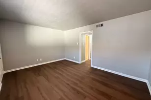 808 Blaylock Dr, Dallas, TX 75203 - Photo 13